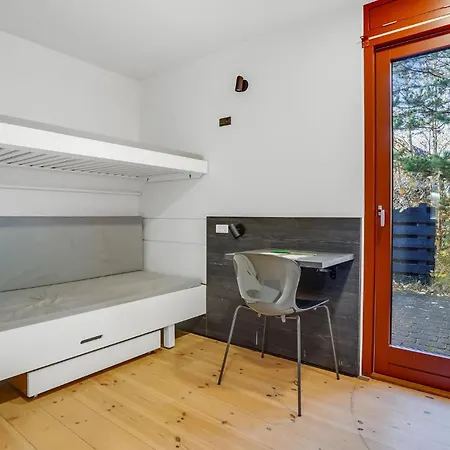 Gorgeous In With Kitchen Holiday home